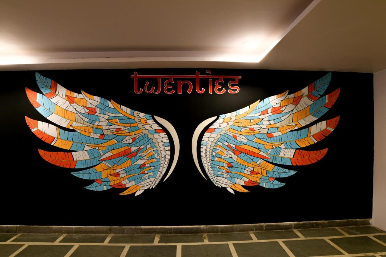 The Twenties Kamla Nagar Hotell New Delhi Exteriör bild