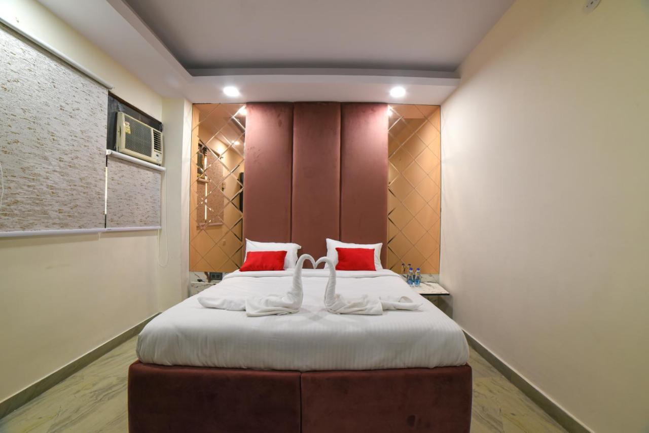 The Twenties Kamla Nagar Hotell New Delhi Exteriör bild